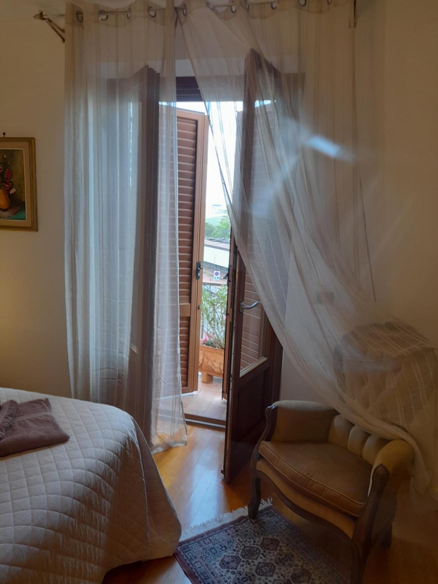 Un Passo Alla Volta Torrenieri Bagian luar foto